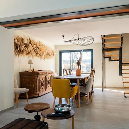 Domaine De Merins, 10 Couchages Avec Piscine, Face A La Riviere, A 4Km De La Plage フルーリー エクステリア 写真